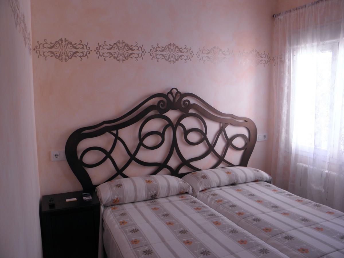 Hostal Paquita Madrid Exterior photo